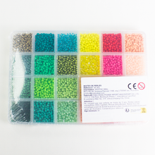 Charger l'image dans la galerie, Boîte de 3600 perles 24 couleurs 3 mm luginae