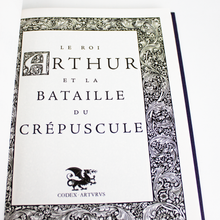 Charger l'image dans la galerie, Le Roi Arthur et La Bataille du Crépuscule luginae