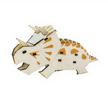 Charger l'image dans la galerie, Puzzle 3D en bois naturel Tricératops luginae
