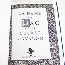 Charger l'image dans la galerie, La Dame du Lac et le Secret d'Avalon luginae
